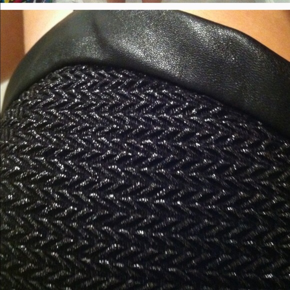 NWT Guess Dress - Picture 2 of 6